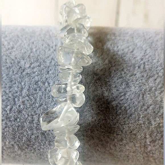 Natural Stone Bracelet, Clear, NWOT - Picture 2 of 2